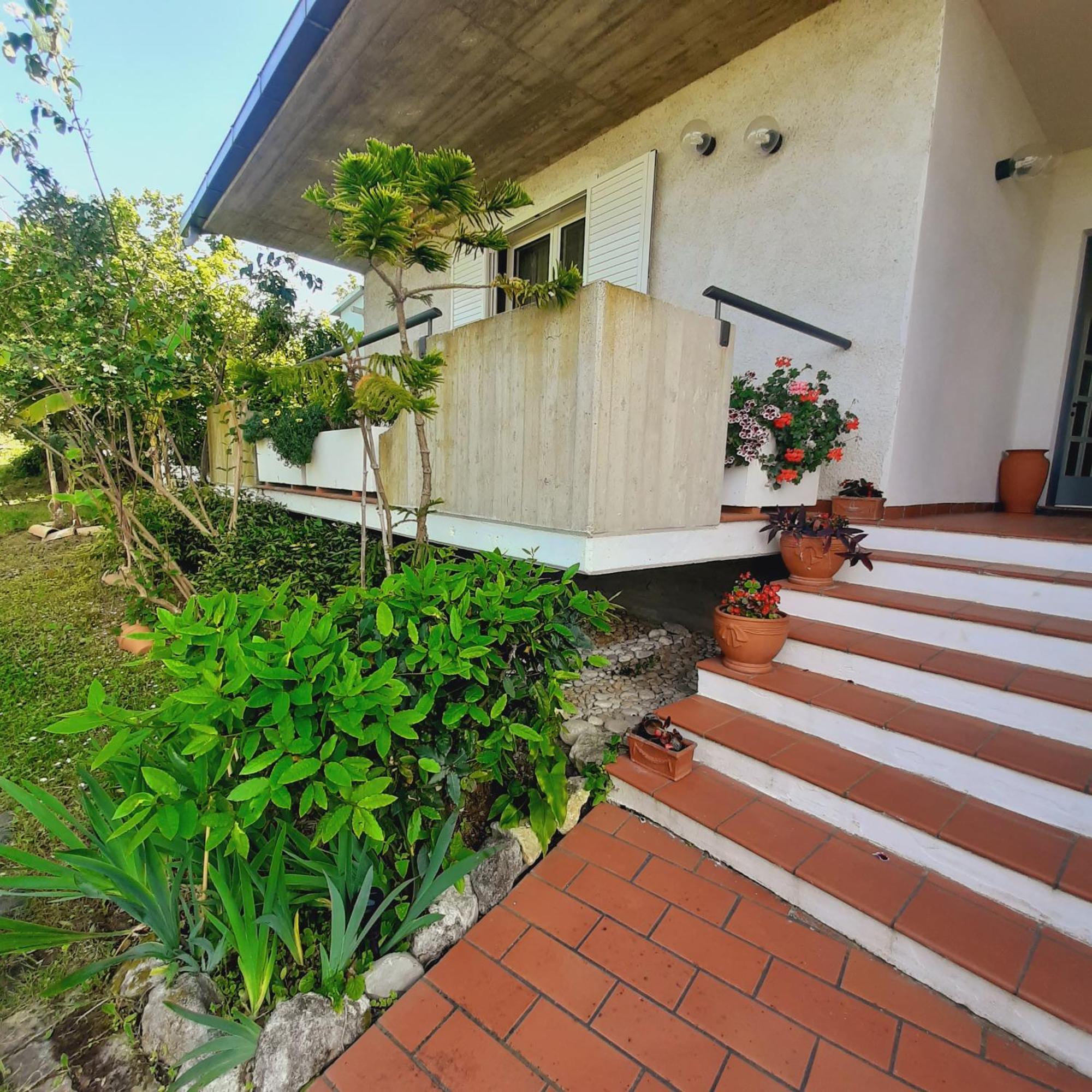 Villa In Collina Vista Mare Roseto Degli Abruzzi Exterior photo