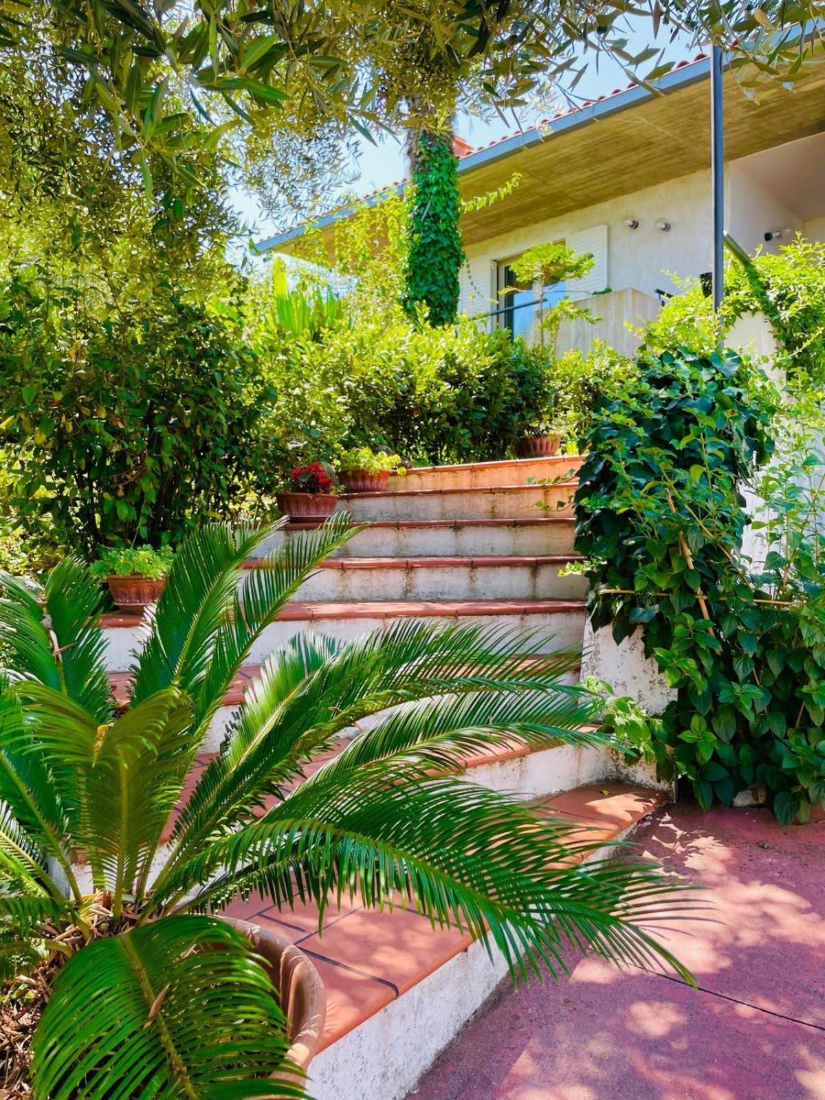 Villa In Collina Vista Mare Roseto Degli Abruzzi Exterior photo